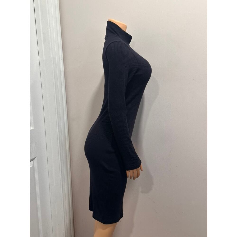 OGL LONSLEEVE MOCKNECK DRESS SIZE L - Picture 3 of 4
